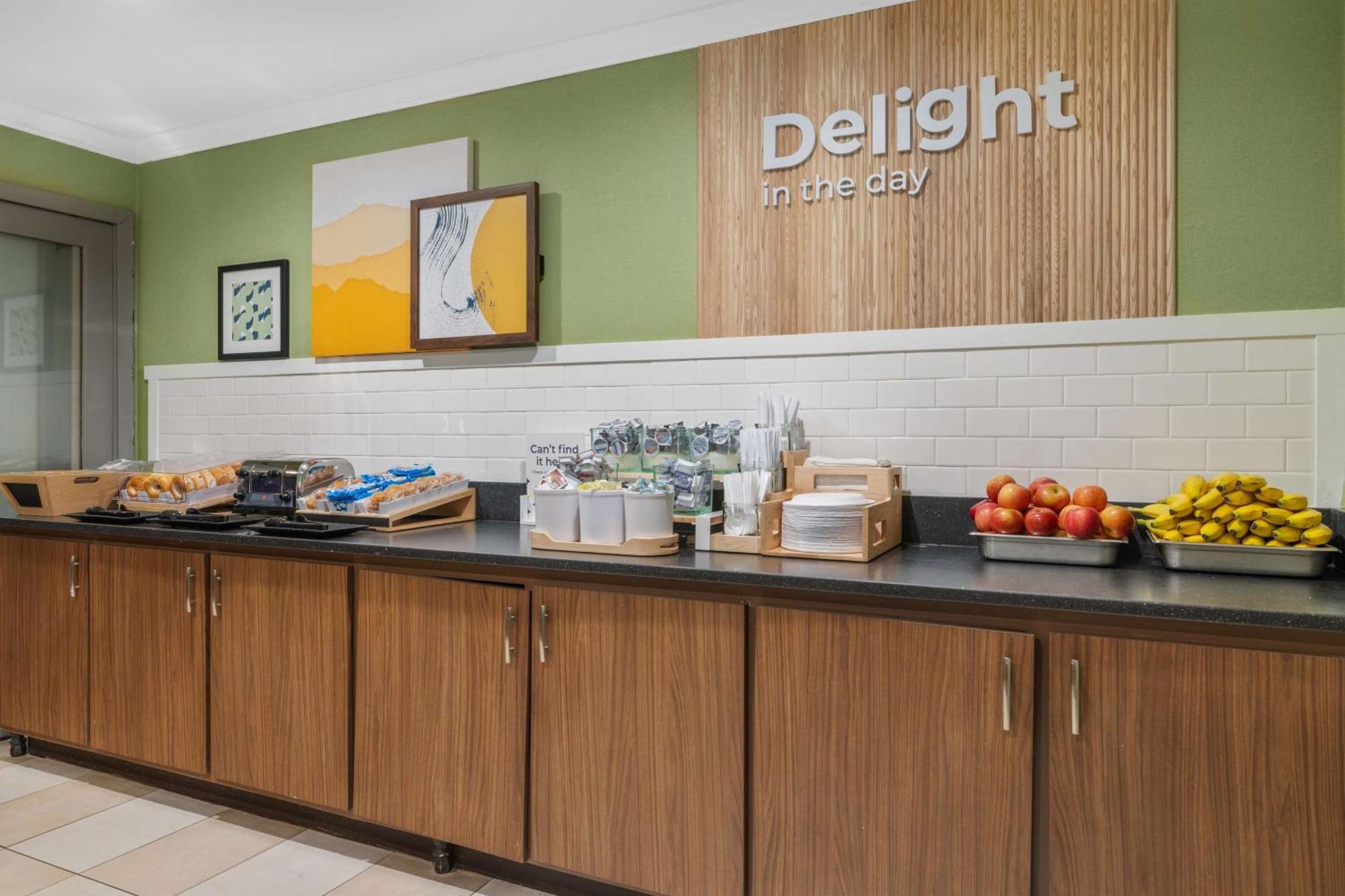 Spark By Hilton Colorado Springs I 25 Central Εξωτερικό φωτογραφία