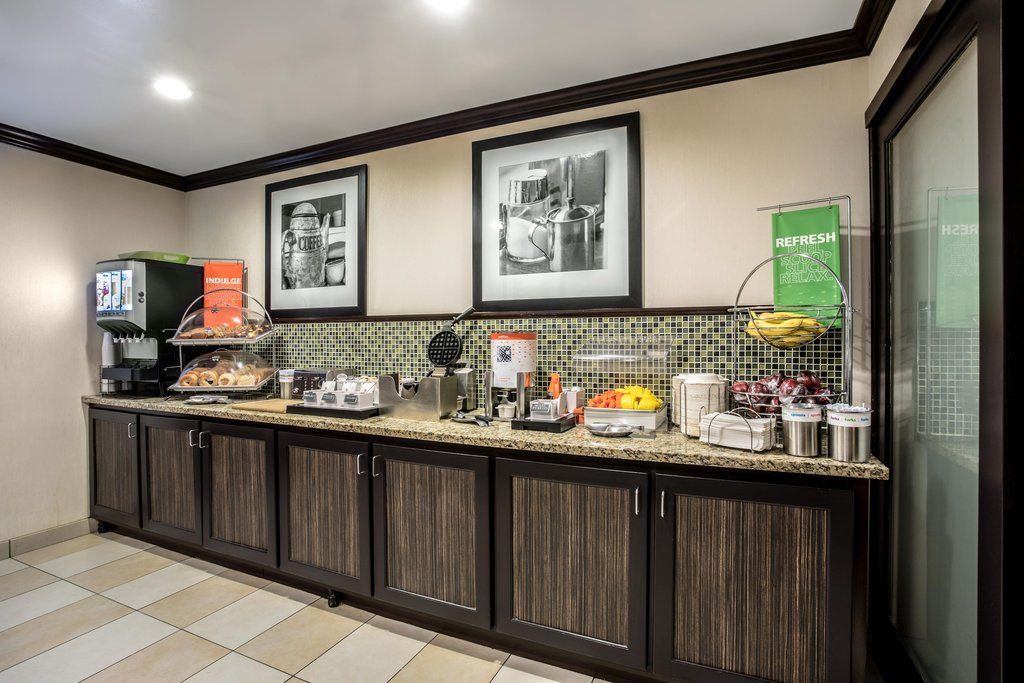 Spark By Hilton Colorado Springs I 25 Central Εξωτερικό φωτογραφία